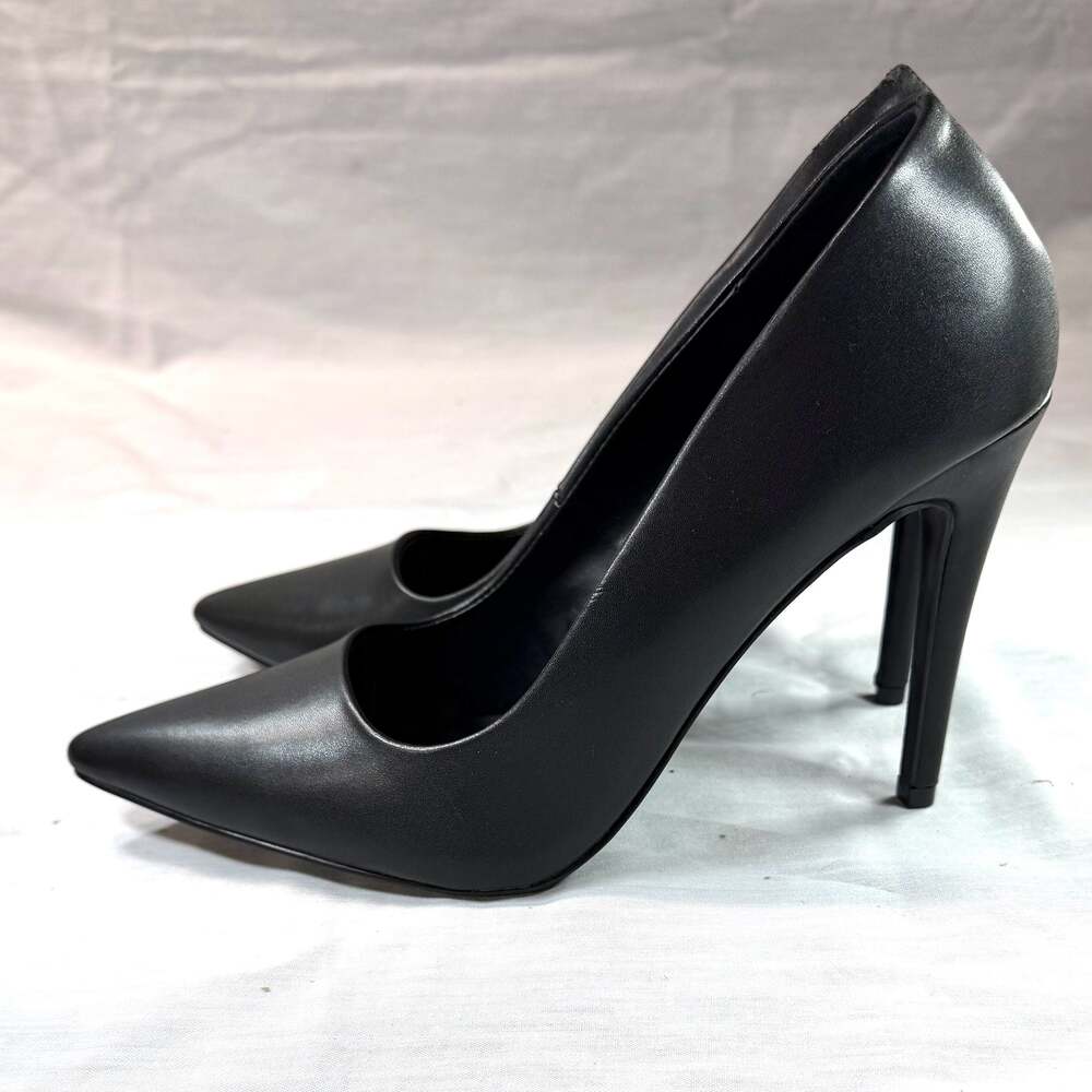 JustFab Gisselle Black Pointed Toe Stiletto High Heels